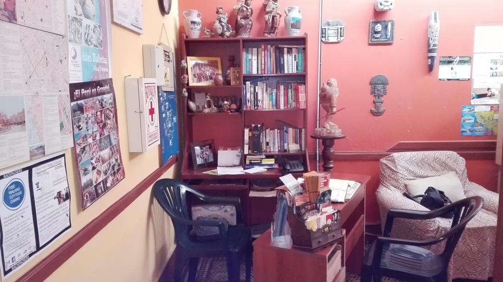 Friends House Bed & Breakfast ลิมา ภายนอก รูปภาพ